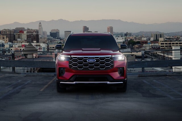 2025 フォード エクスプローラー（FORD EXPLORER） | アメ車・逆輸入車