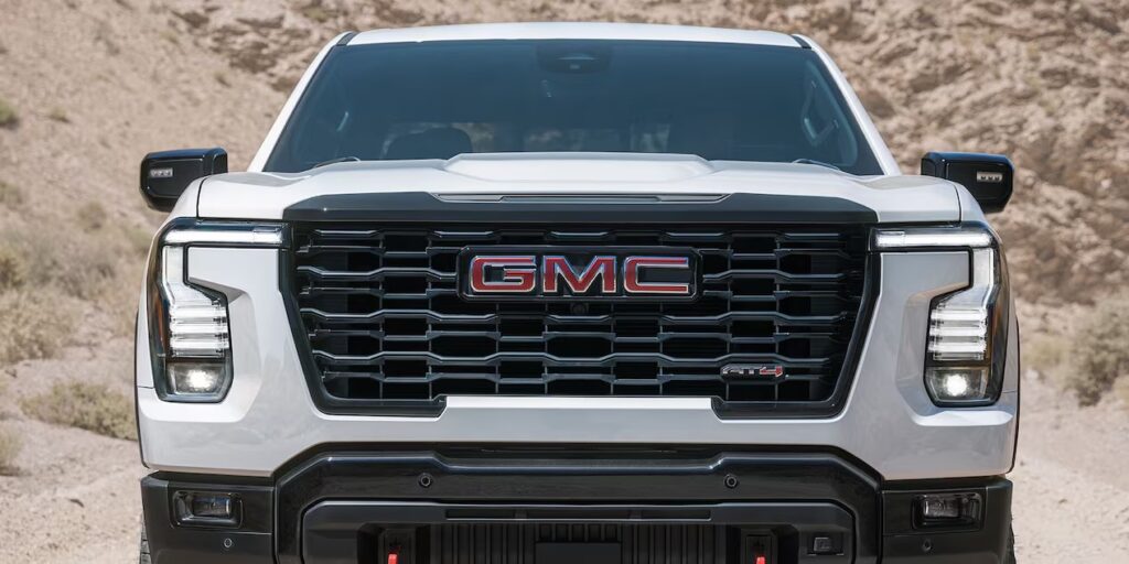 2027年モデル GMC シエラ1500（GMC Sierra 1500）新型情報と逆輸入